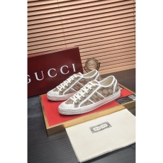 Gucci Low Shoes